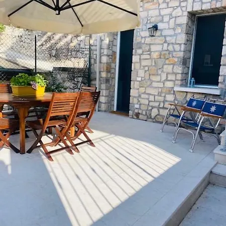 Holiday home Casa Vacanze Lea